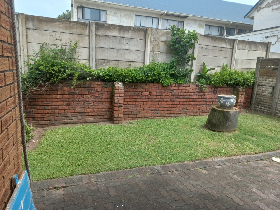 1 Bedroom Property for Sale in Gonubie Eastern Cape